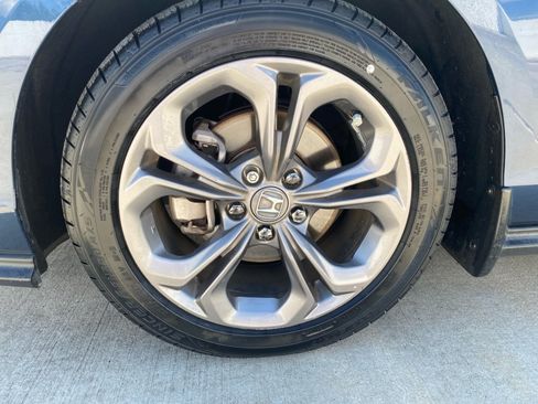 Certified 2024 Honda Accord EX image 31