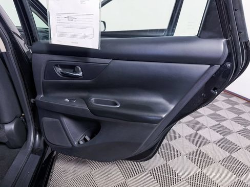 Used 2016 Nissan Altima 2.5 S w/ Power Driver Seat Package FWD image 33