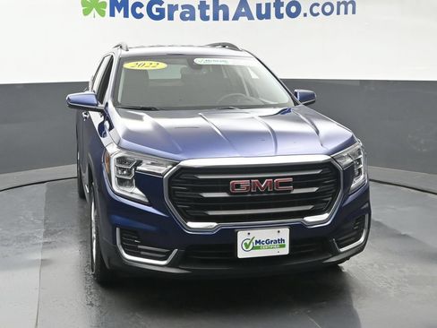 Used 2022 GMC Terrain SLE w/ Driver Convenience Package AWD/4WD image 5
