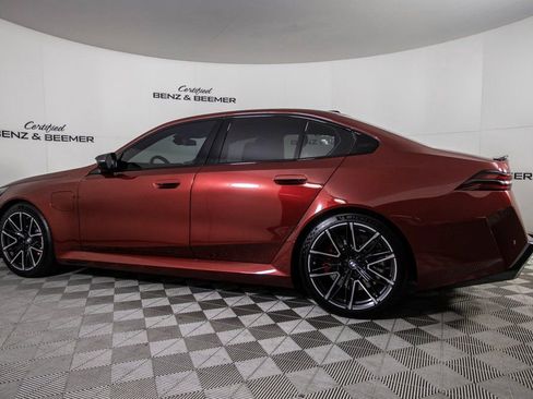 Used 2025 BMW M5 w/ Carbon Package AWD/4WD image 8