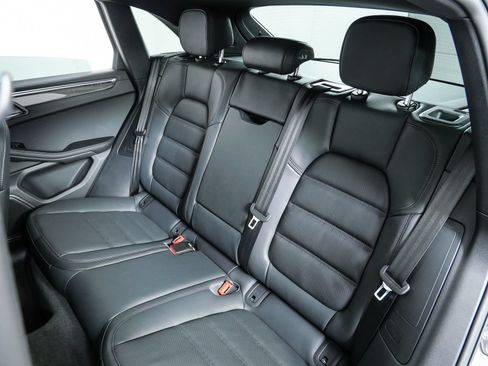 New 2026 Porsche Macan GTS AWD/4WD image 19
