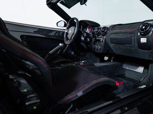 Used 2009 Ferrari F430 Scuderia image 23