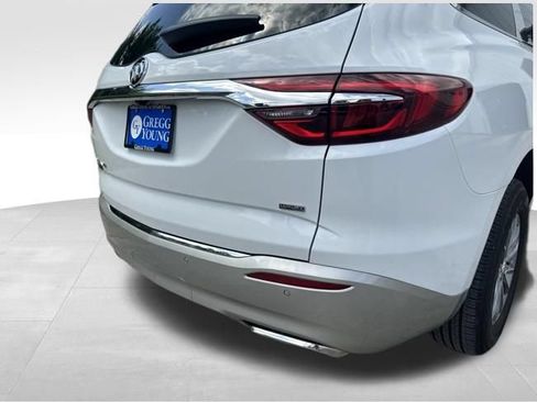 Used 2021 Buick Enclave Essence AWD/4WD image 14