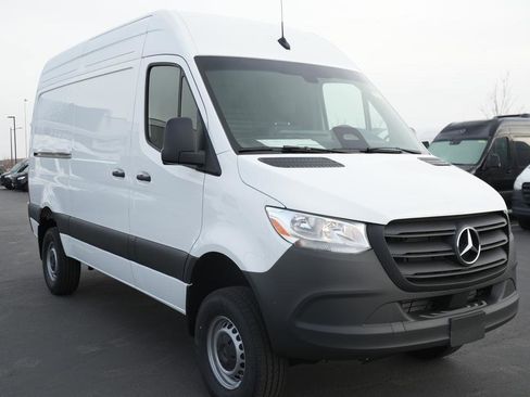 New 2026 Mercedes-Benz Sprinter 144 Cargo image 3