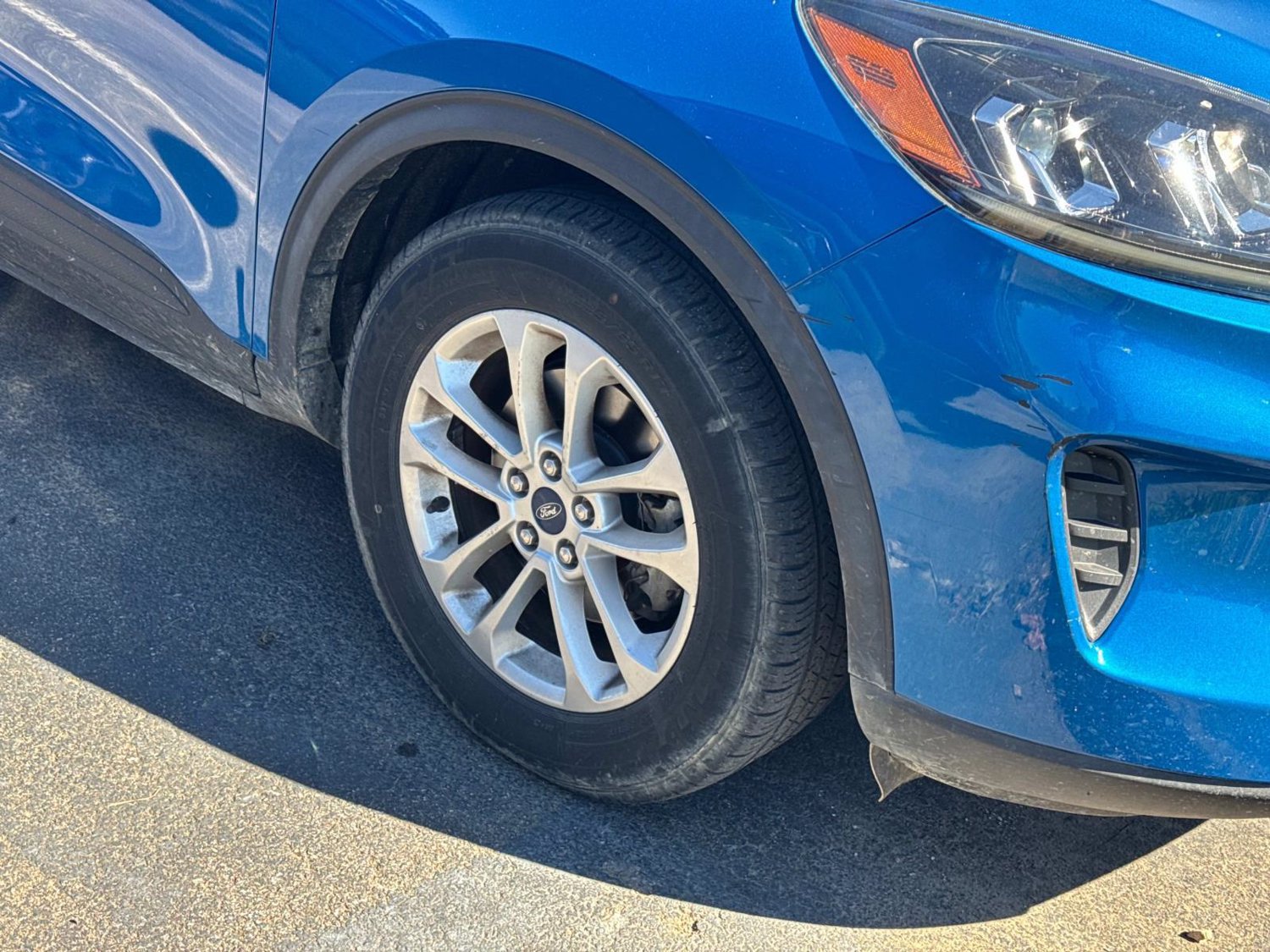 Used 2020 Ford Escape SE FWD image 5