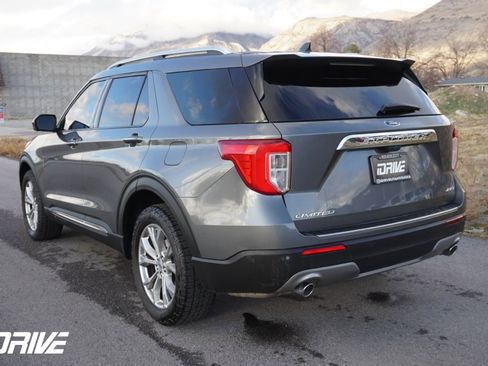 Used 2023 Ford Explorer Limited image 7