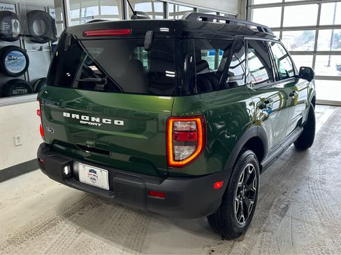 Used 2025 Ford Bronco Sport Outer Banks w/ Outer Banks Tech Package+ image 9