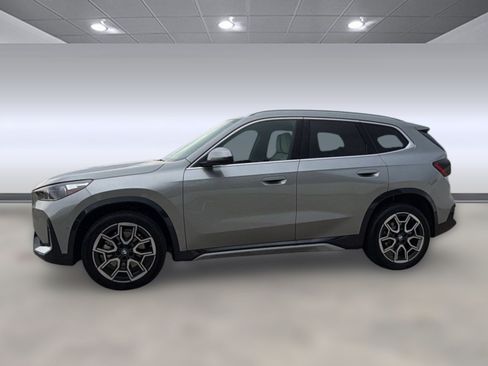New 2026 BMW X1 xDrive28i w/ Convenience Package AWD/4WD image 2