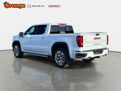 New 2026 GMC Sierra 1500 Denali w/ Denali Reserve Package image 5