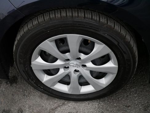 Certified 2025 Toyota Corolla LE w/ Convenience Package image 15