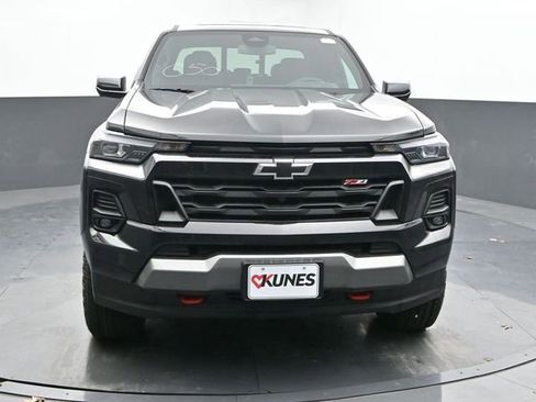 New 2026 Chevrolet Colorado Z71 w/ Technology Package AWD/4WD image 3