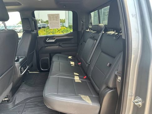 Used 2025 GMC Sierra 1500 Elevation w/ Elevation Premium Package AWD/4WD image 40