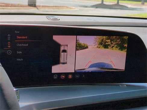 New 2026 Cadillac Vistiq Sport image 15