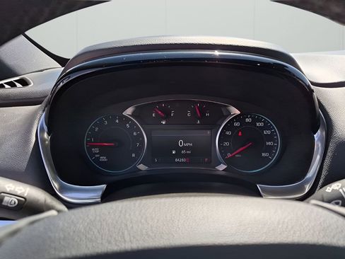 Used 2023 Chevrolet Traverse LT image 37