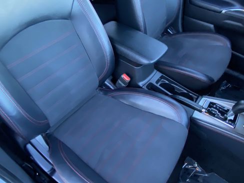 Used 2024 Mitsubishi Outlander Sport AWD image 11