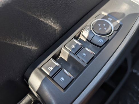 Used 2024 Ford F250 XLT image 36