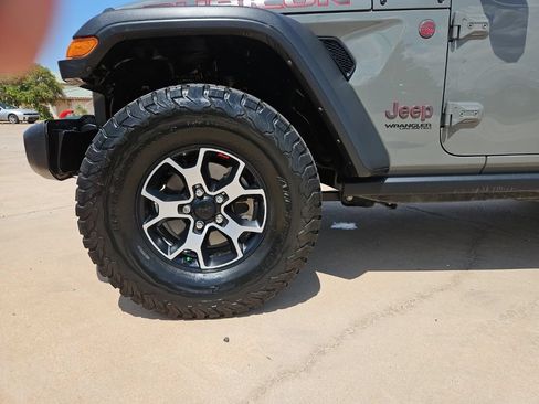 Used 2021 Jeep Wrangler Unlimited Rubicon AWD/4WD image 7