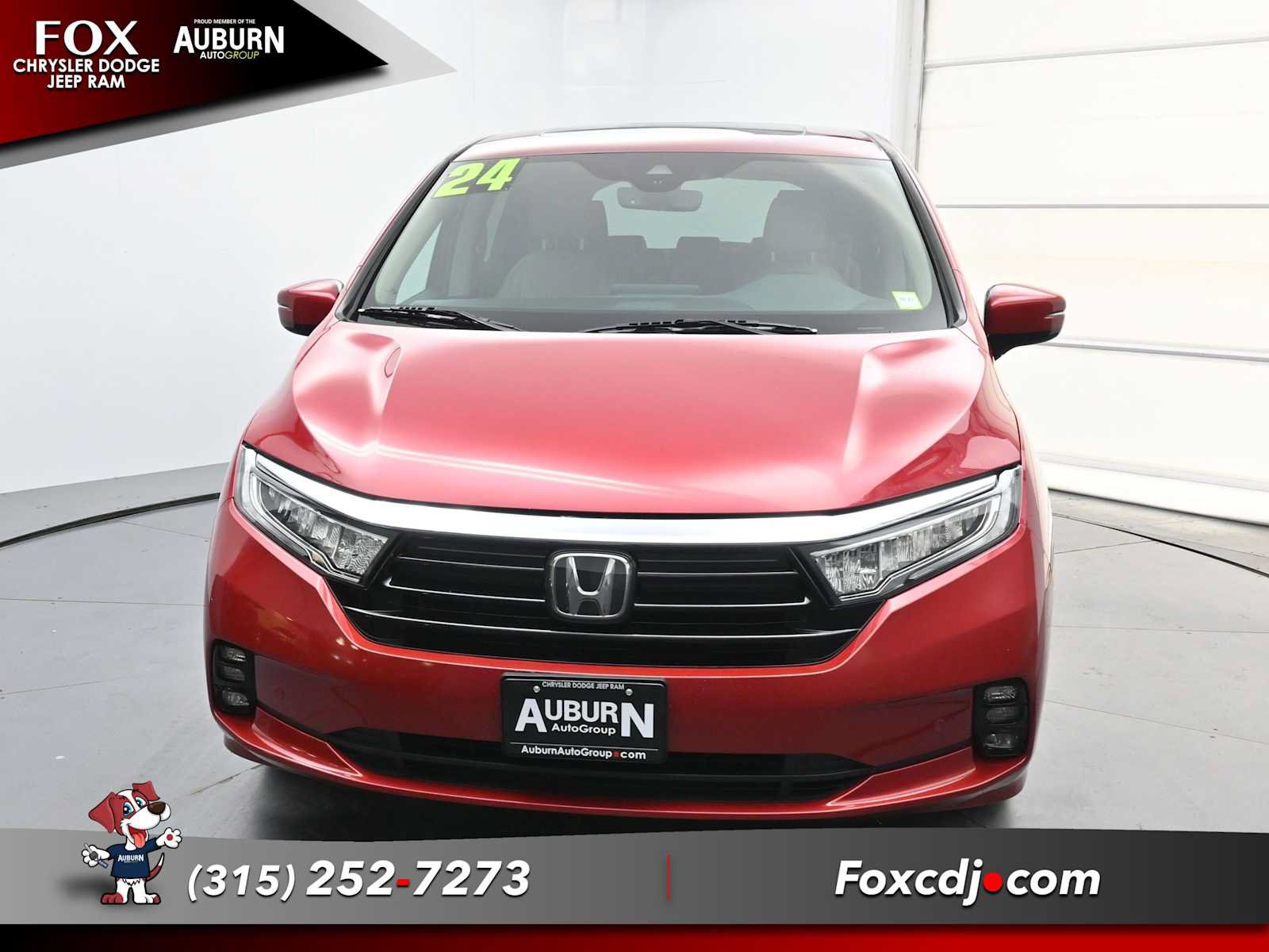 Used 2024 Honda Odyssey Elite image 3