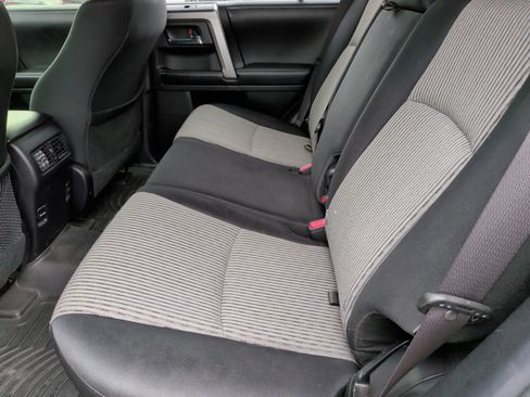 Used 2016 Toyota 4Runner SR5 RWD image 30