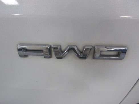 Used 2022 Ford Escape Titanium w/ Titanium Elite Package image 22