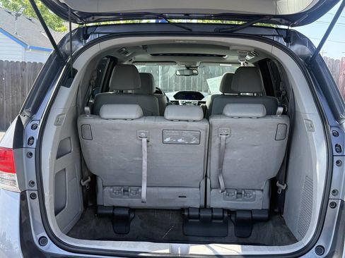 Used 2016 Honda Odyssey EX-L image 17