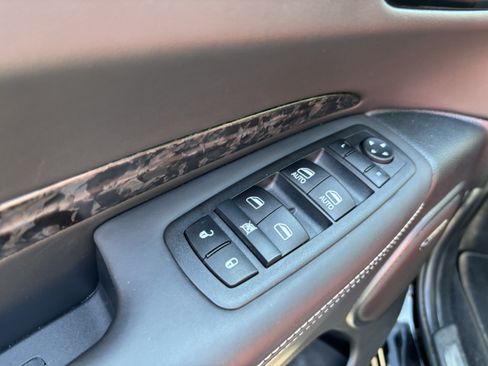 Used 2022 Dodge Durango SRT w/ Premium Interior Group AWD/4WD image 15