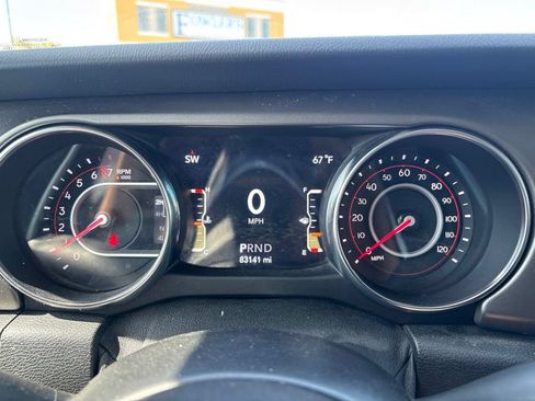 Used 2020 Jeep Wrangler Unlimited Rubicon w/ Dual Top Group AWD/4WD image 13