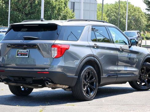 Used 2022 Ford Explorer ST-Line w/ Class IV Trailer Tow Package AWD/4WD image 3