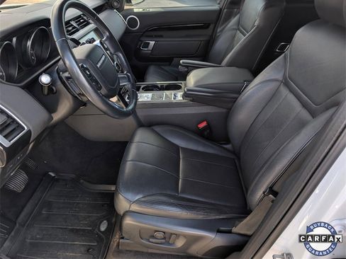 Used 2020 Land Rover Discovery SE image 20