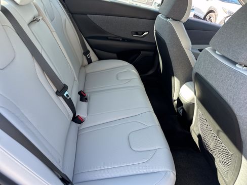 Used 2025 Hyundai Elantra Limited w/ Cargo Package FWD image 14