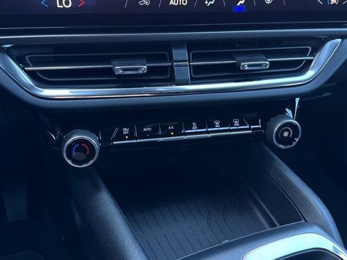 New 2026 Chevrolet Equinox EV LT w/ LPO, Blackout Package FWD image 21