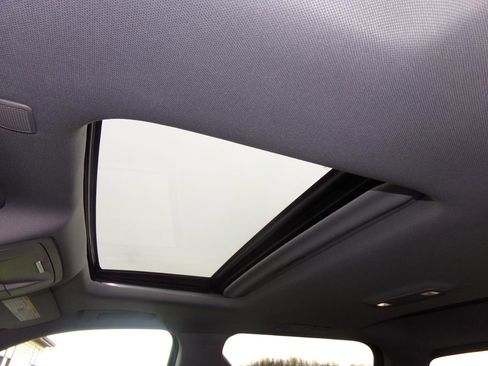 Used 2017 Chevrolet Silverado 1500 LTZ Z71 w/ LTZ Plus Package image 30