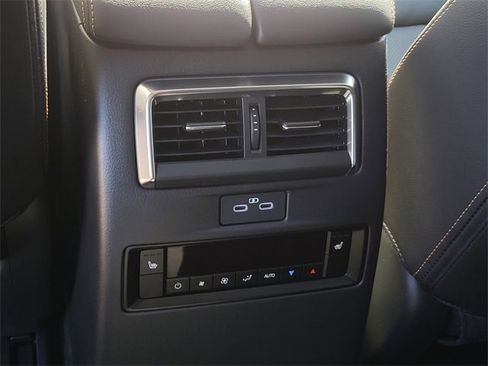 New 2026 MAZDA CX-70 3.3 Turbo w/ Preferred Package image 13