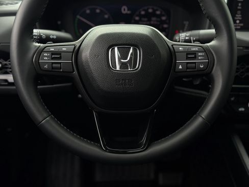 Used 2025 Honda Accord EX-L image 17