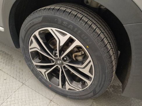 Used 2019 Hyundai Santa Fe FWD image 31