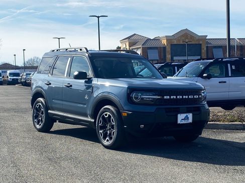 New 2026 Ford Bronco Sport Outer Banks AWD/4WD image 2