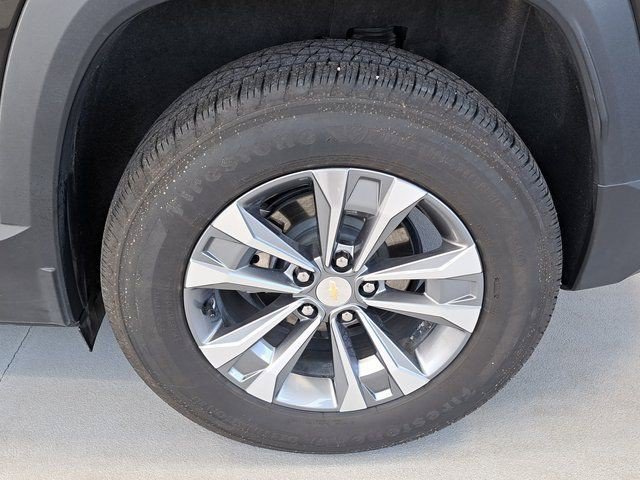 Used 2025 Chevrolet Equinox LT FWD image 32