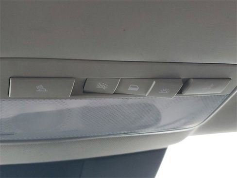 Used 2020 Buick Encore Preferred image 29