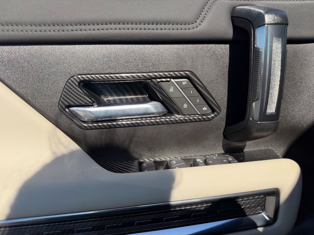 Used 2026 GMC Hummer EV SUV AWD/4WD image 22