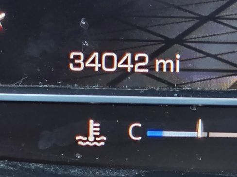 Used 2024 GMC Yukon Denali image 54