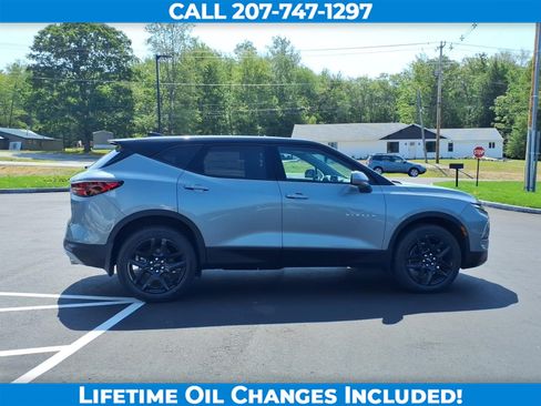 New 2026 Chevrolet Blazer LT w/ LPO, Black Grille Bar Package AWD/4WD image 4