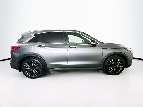 Used 2021 INFINITI QX50 Luxe w/ Appearance Package image 10