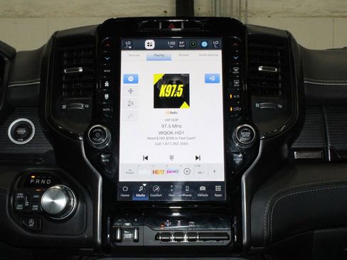 Used 2023 RAM 1500 Limited image 32