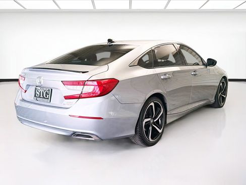 Used 2022 Honda Accord Sport image 4