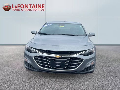 Used 2023 Chevrolet Malibu LT FWD image 2