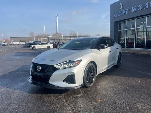 Used 2021 Nissan Maxima 3.5 SV w/ Floor Mat Group image 2