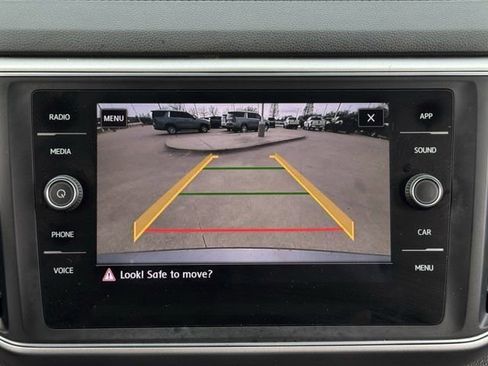 Used 2018 Volkswagen Atlas SE image 18