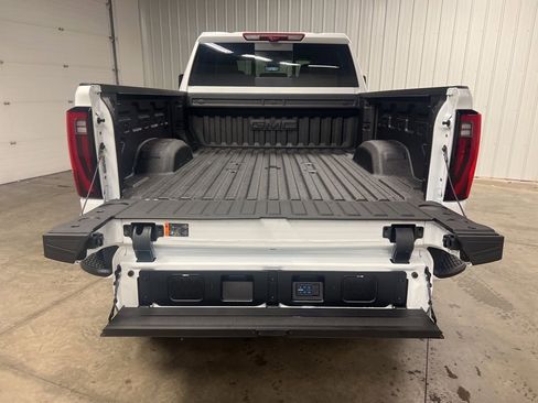 New 2026 GMC Sierra 3500 Denali Ultimate AWD/4WD image 6