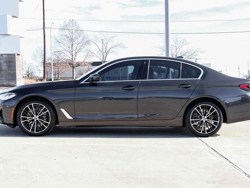 Used 2023 BMW 530i xDrive w/ Executive Package image 4