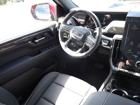 New 2026 GMC Yukon Elevation w/ Elevation Premium Package AWD/4WD image 21